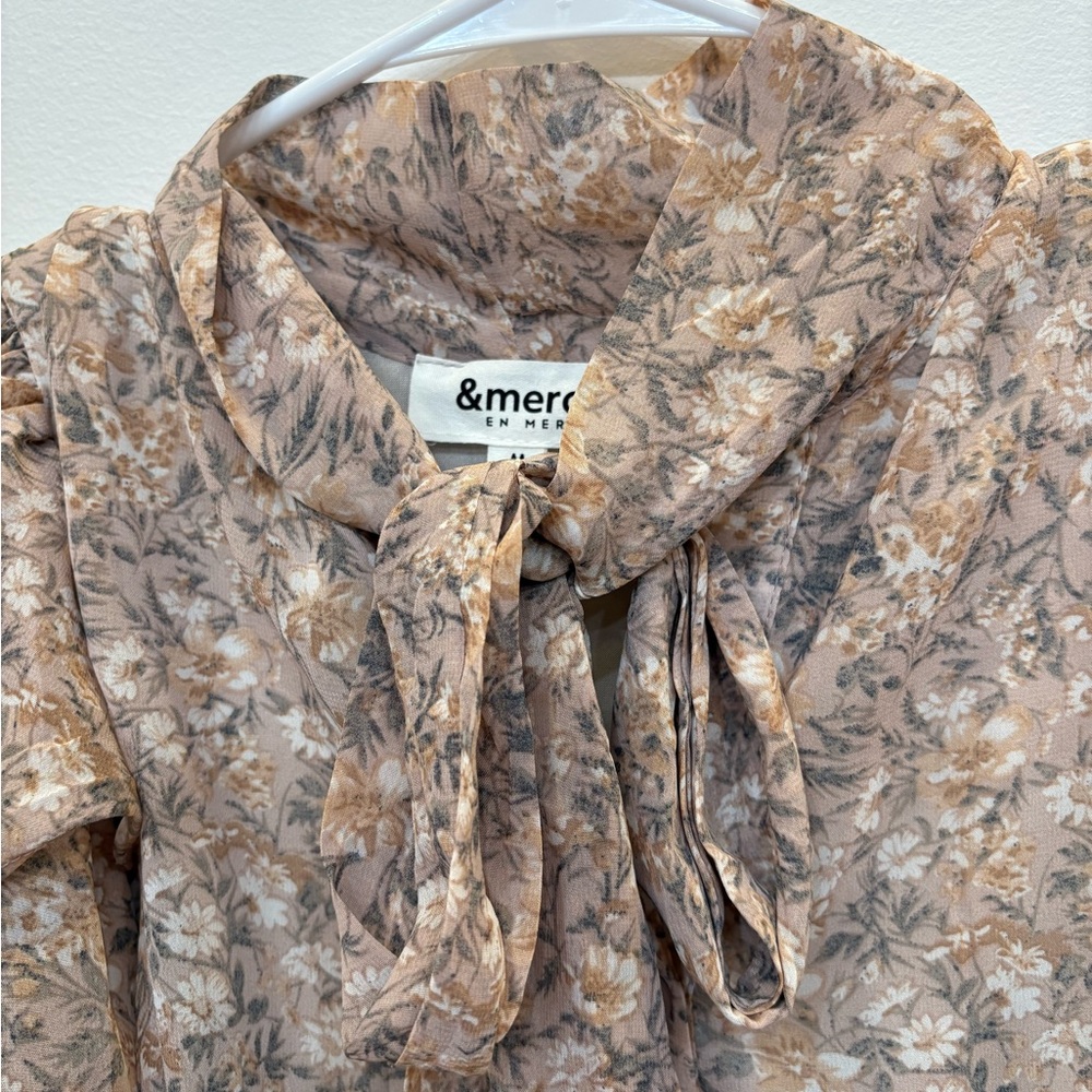Women's Floral Layered Blouse - Brown - Picture 3 of 5